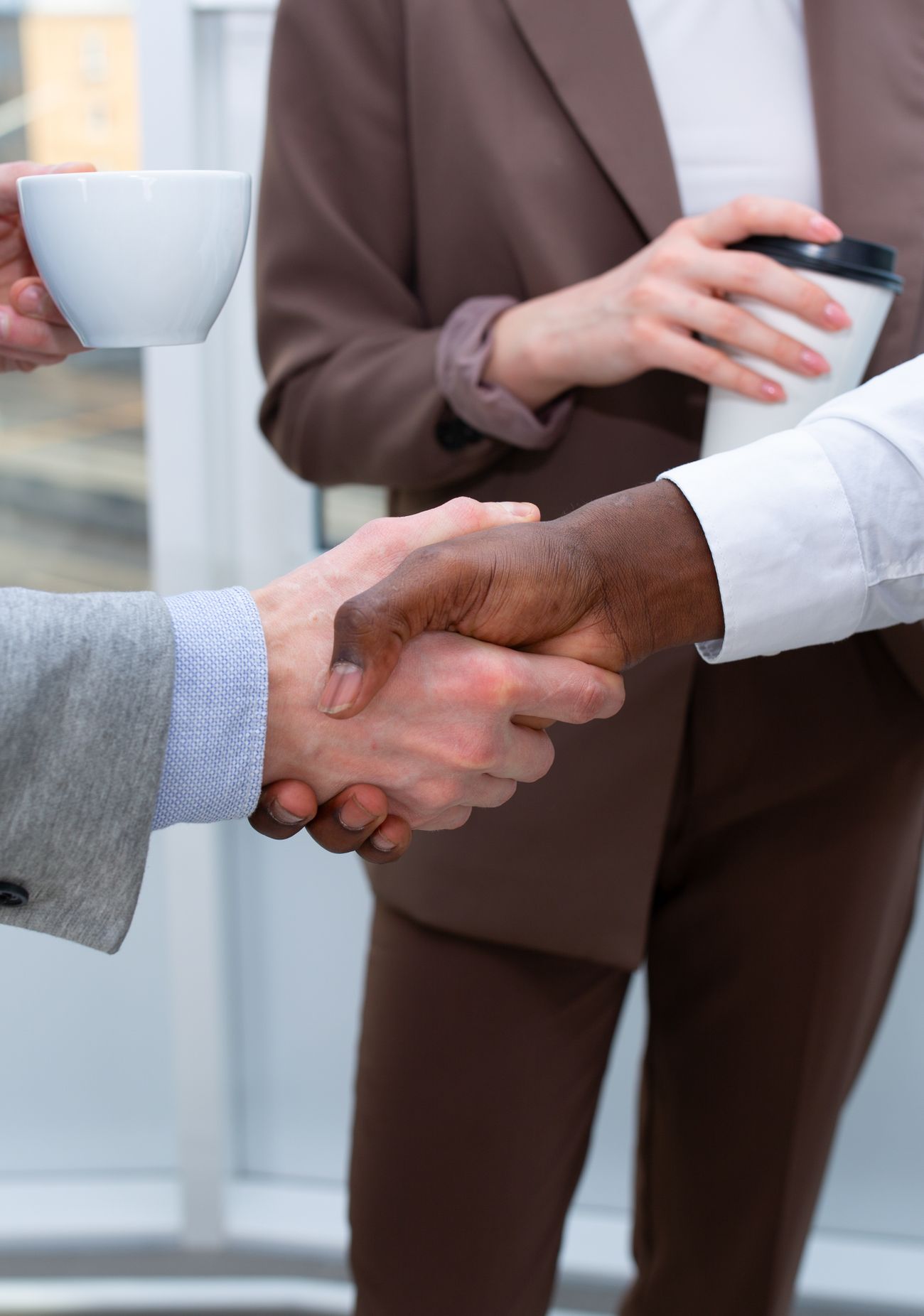 Consultant partnering with a client team